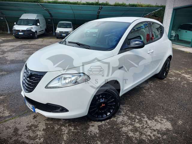 Lancia Ypsilon 2015