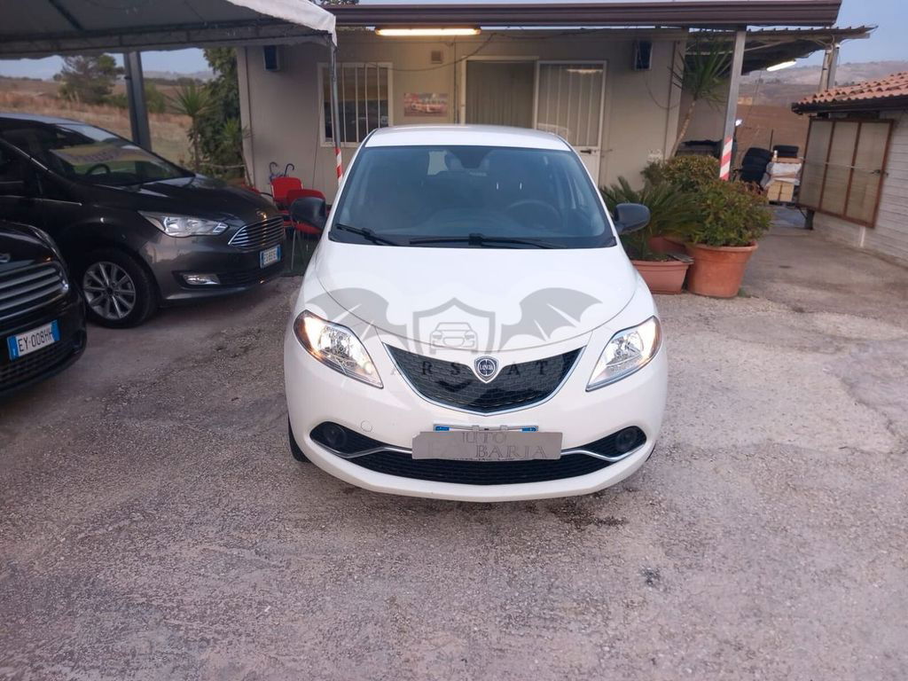 Lancia Ypsilon 2015