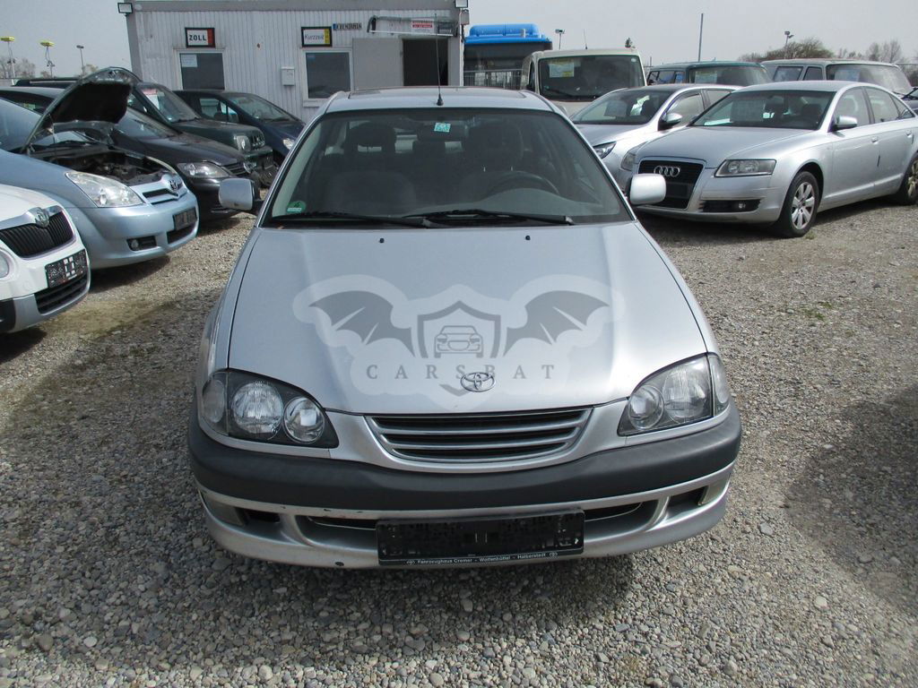 Toyota Avensis 1999