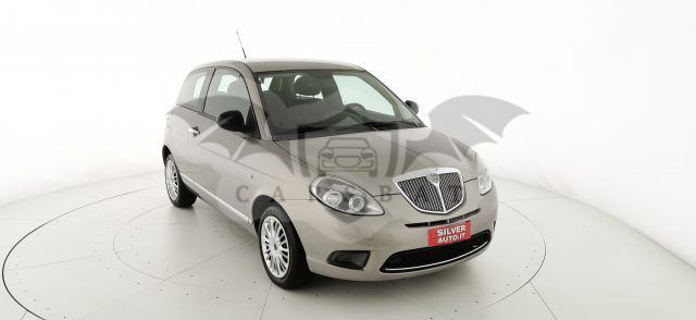 Lancia Ypsilon 2011