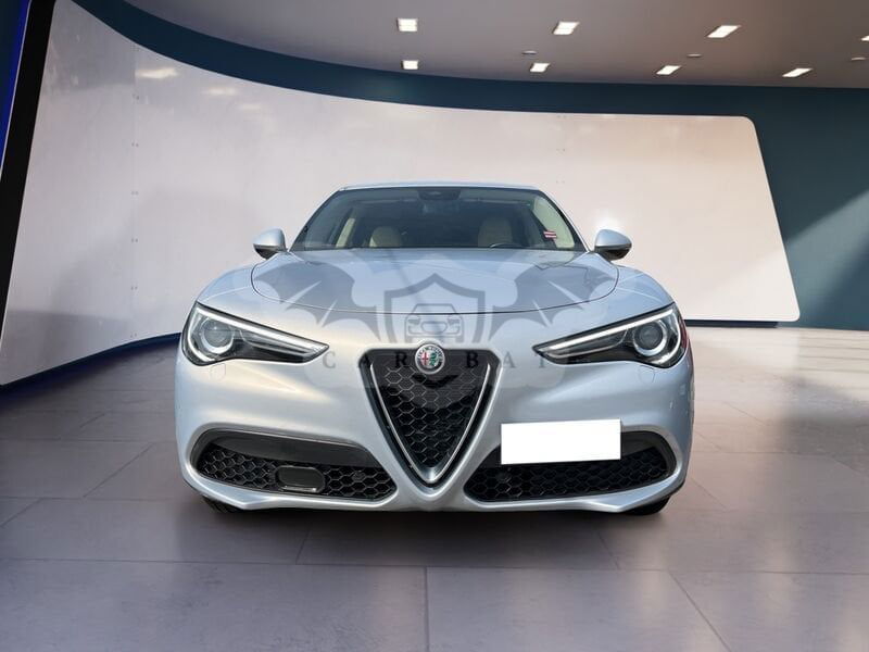 Alfa Romeo Stelvio 2021