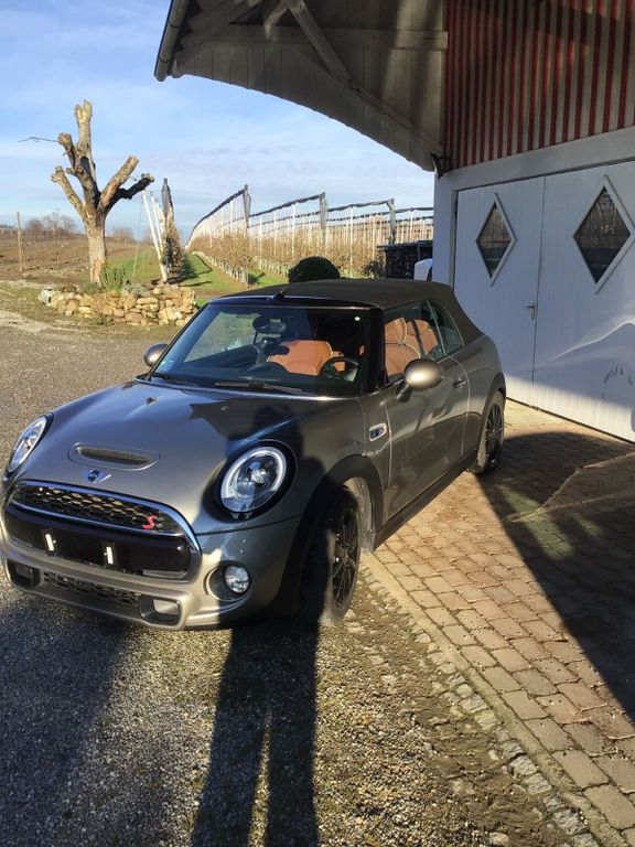 Mini Cabrio 2016