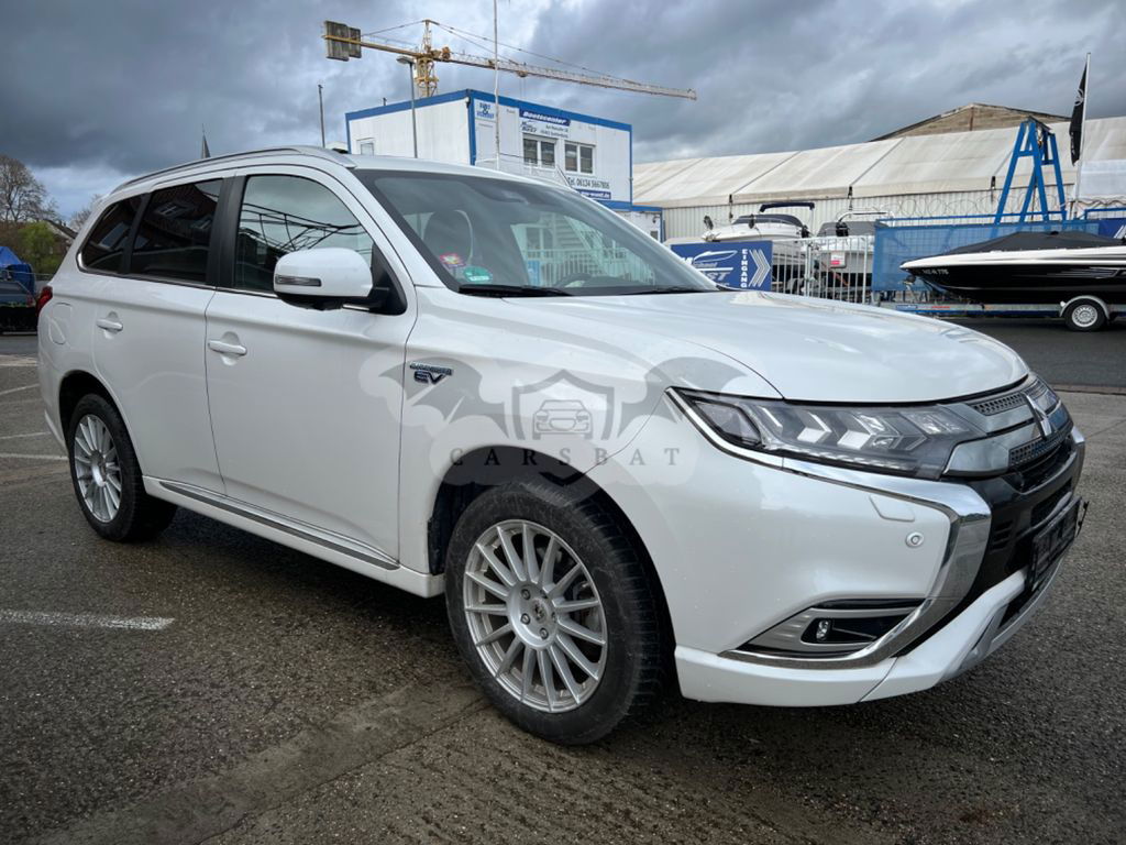 Mitsubishi Outlander 2020