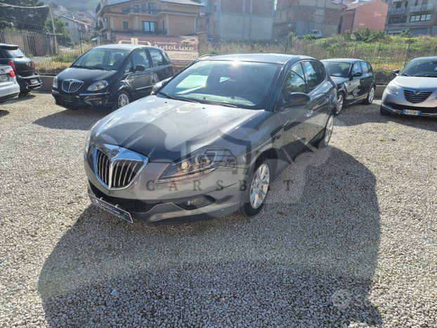 Lancia Delta 2009