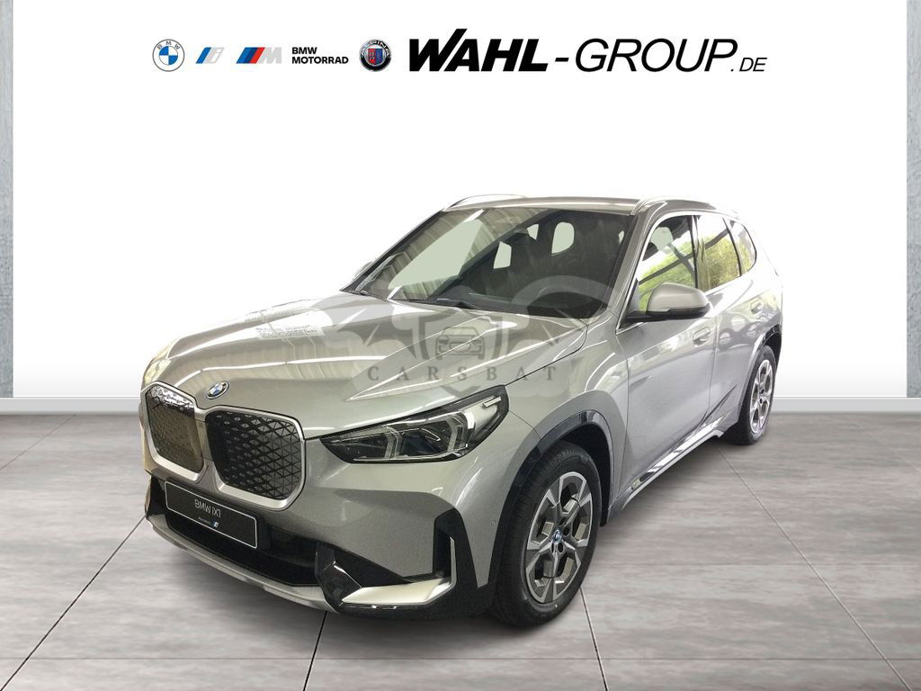BMW iX1 2024