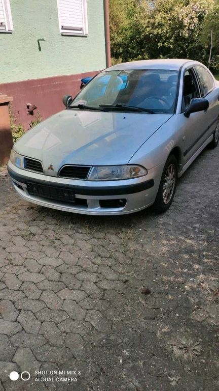 Mitsubishi Carisma 2000