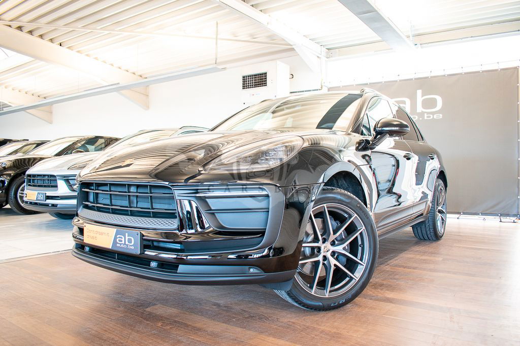 Porsche Macan 2023