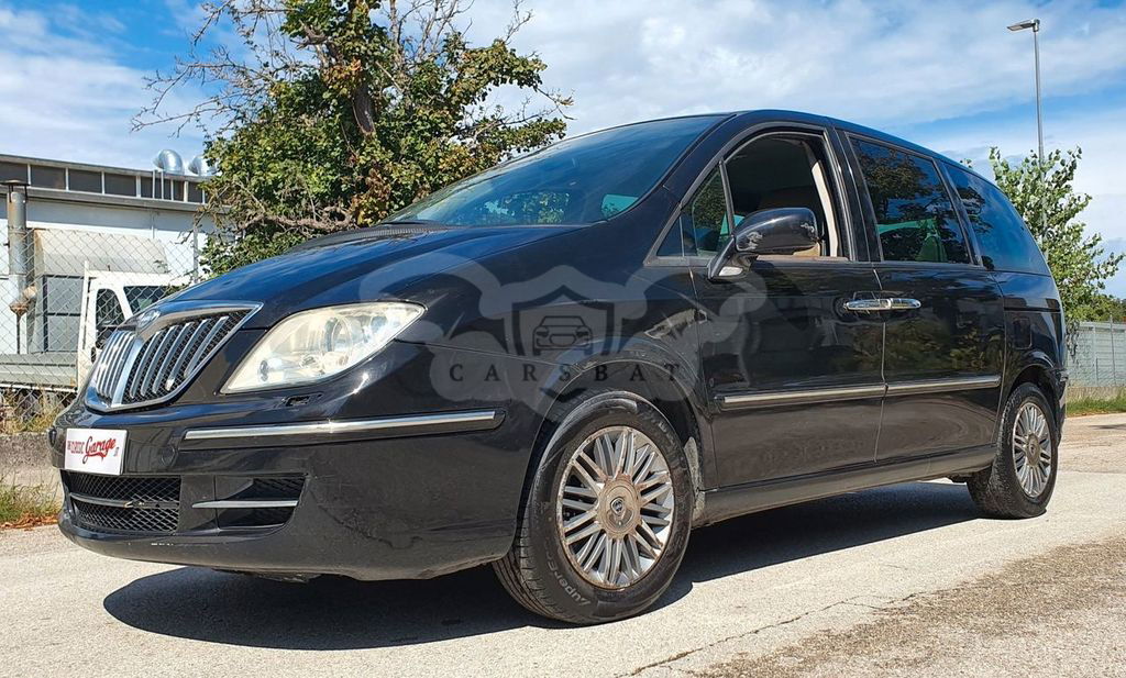 Lancia Phedra 2009