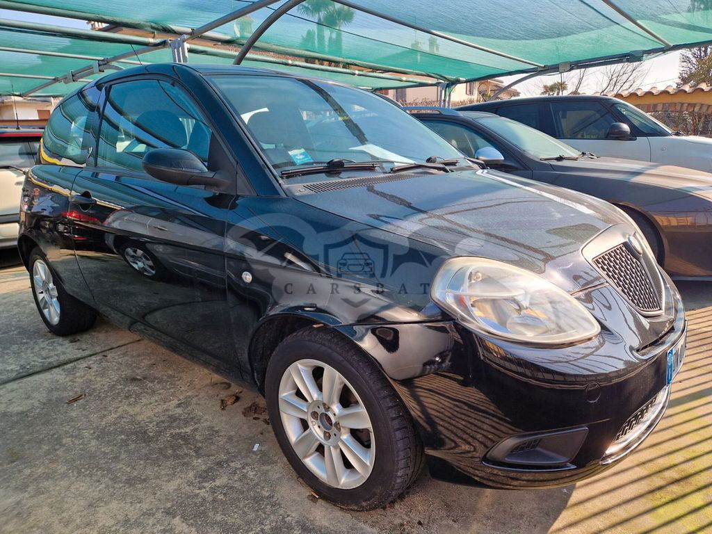 Lancia Ypsilon 2009
