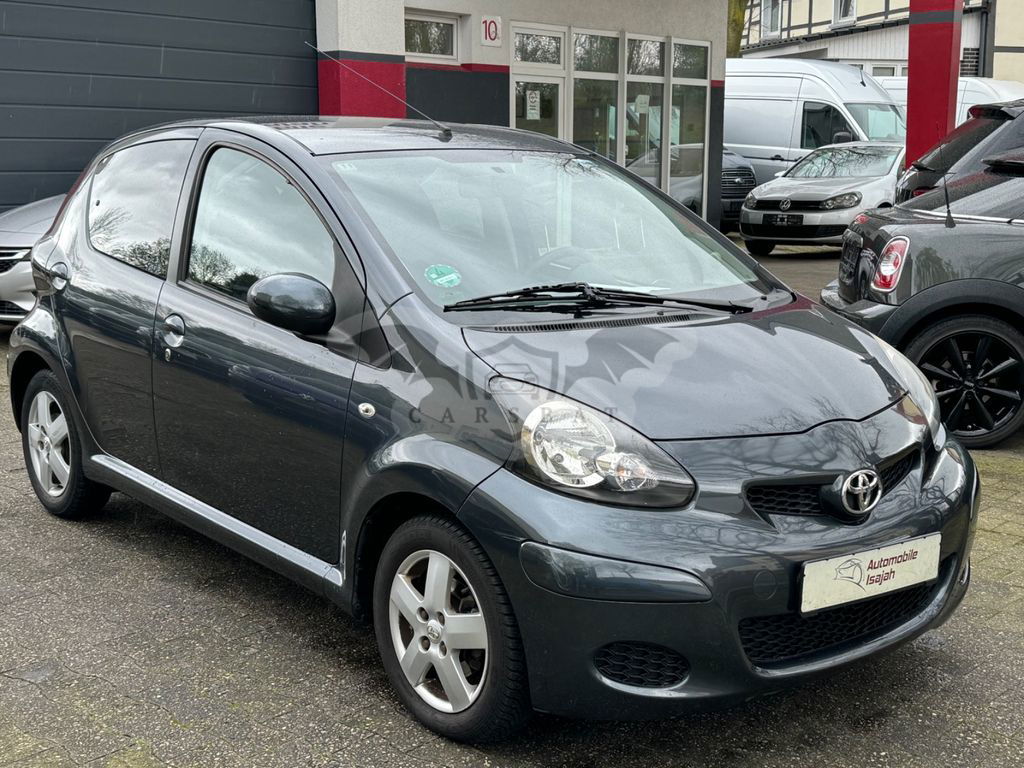 Toyota Aygo X 2011