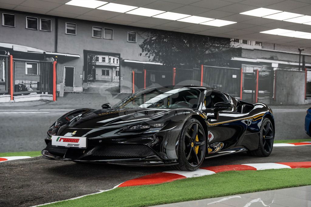 Ferrari SF90 2021