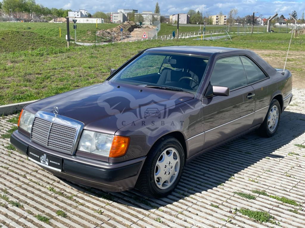 Mercedes-Benz CE 220 1992