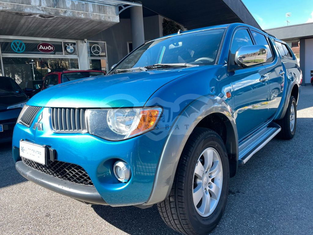 Mitsubishi L200 2009