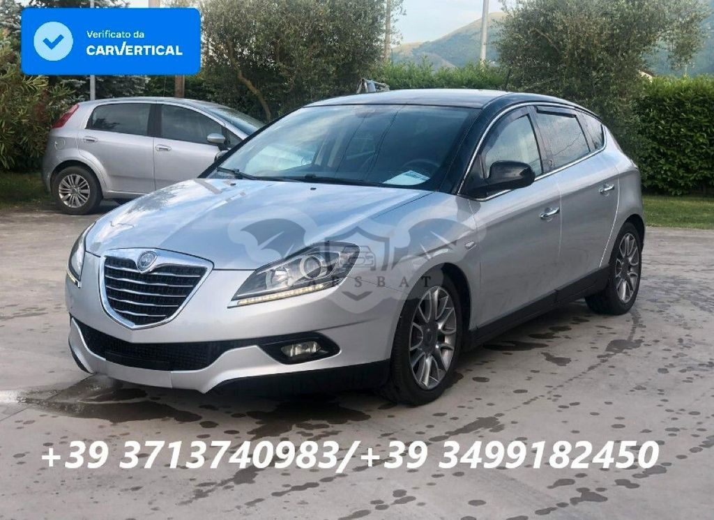 Lancia Delta 2012