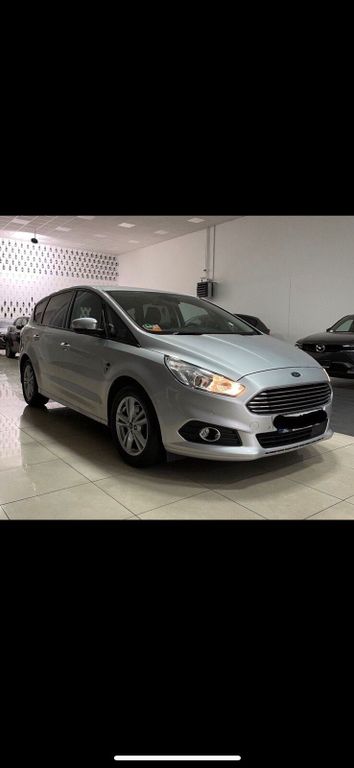 Ford C-Max 2016