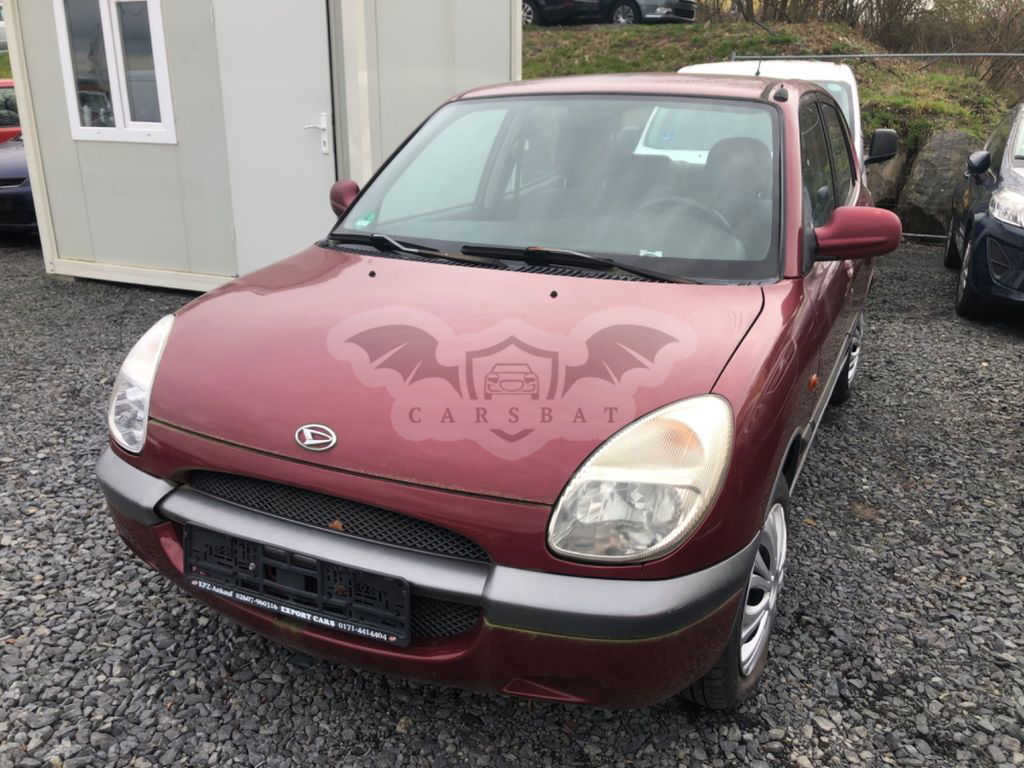 Daihatsu Sirion 1999