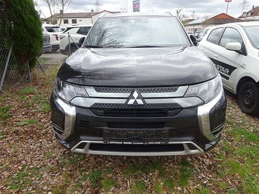Mitsubishi Outlander 2021