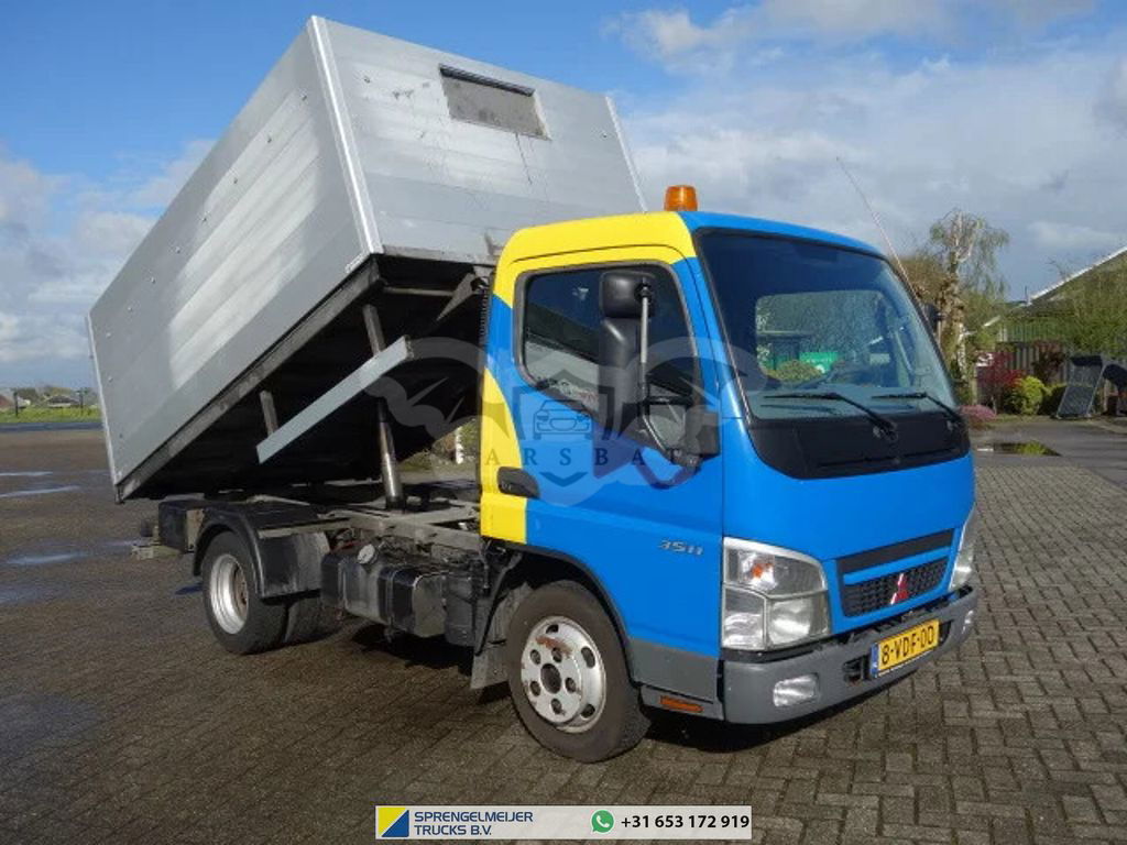 Mitsubishi Fuso Canter 2009