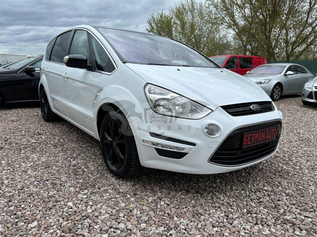 Ford S-Max 2012
