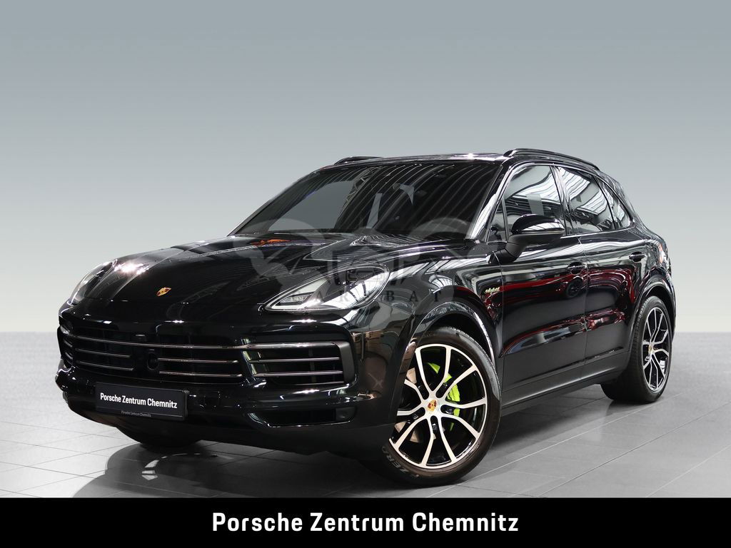 Porsche Cayenne 2022