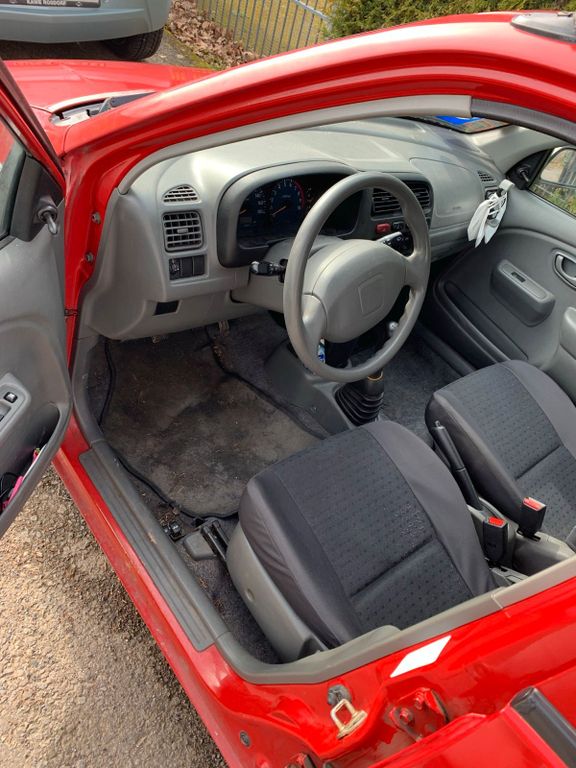 Suzuki Alto 2005