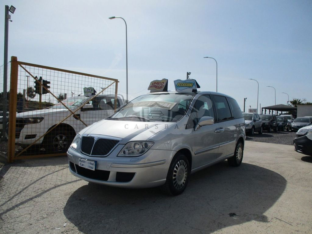 Lancia Phedra 2008