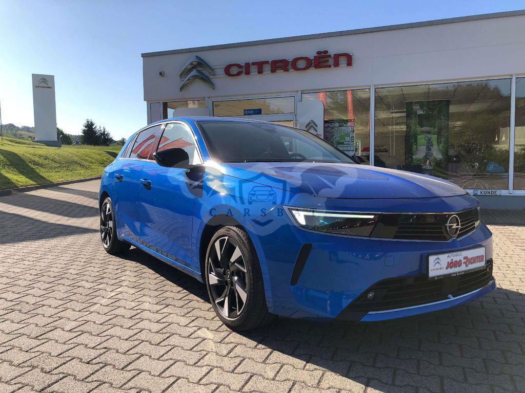 Opel Astra 2022