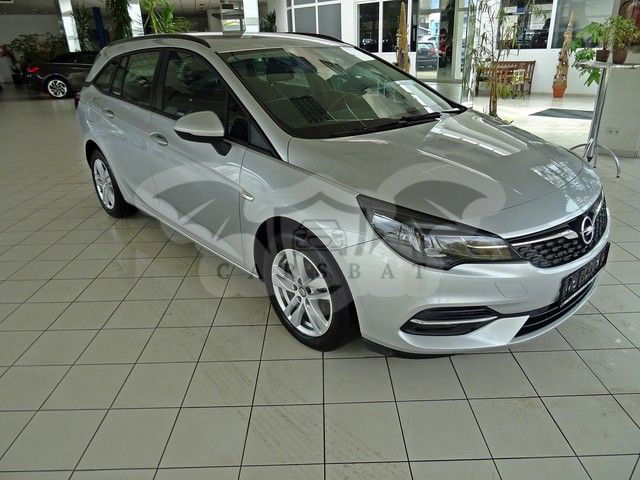 Opel Astra 2022