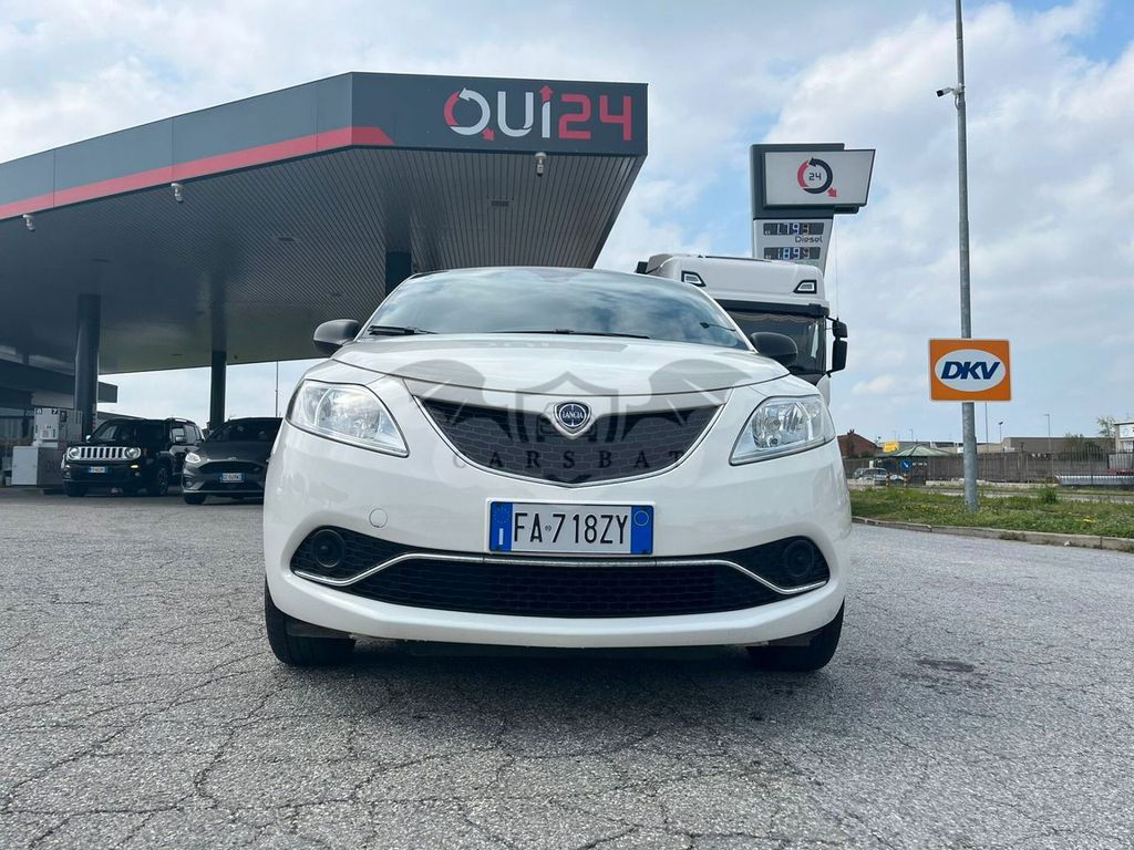Lancia Ypsilon 2015