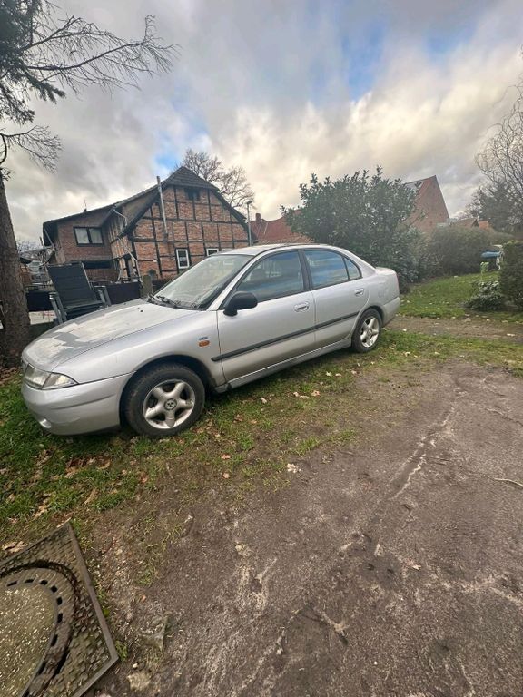 Mitsubishi Carisma 1998