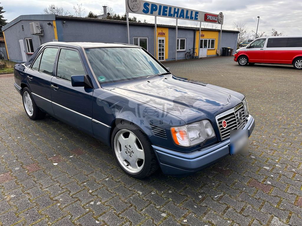 Mercedes-Benz 250 1994