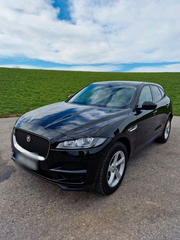 Jaguar F-Pace 2017