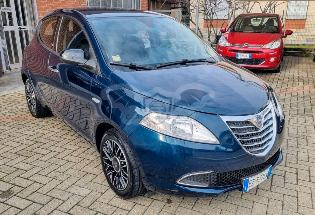 Lancia Ypsilon 2015