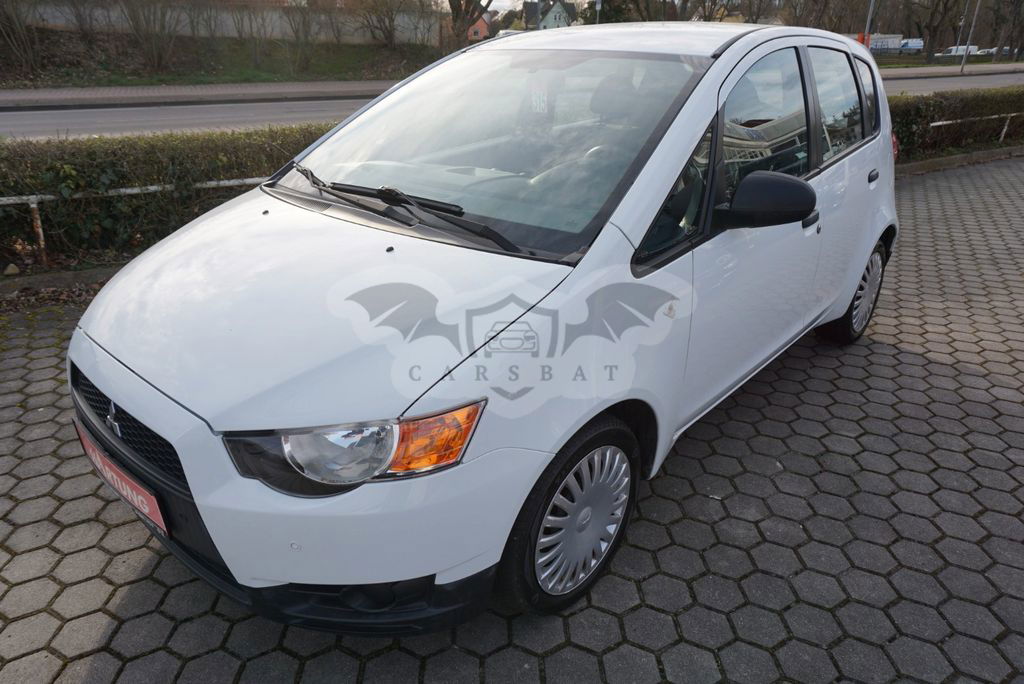 Mitsubishi Colt 2009