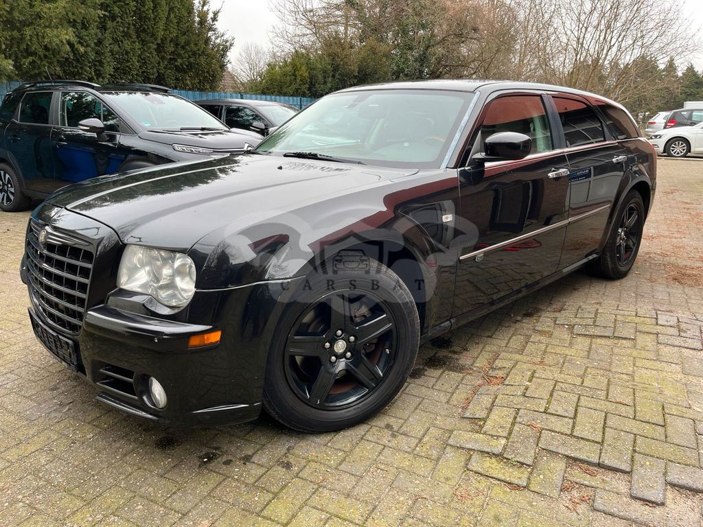 Chrysler 300C 2010