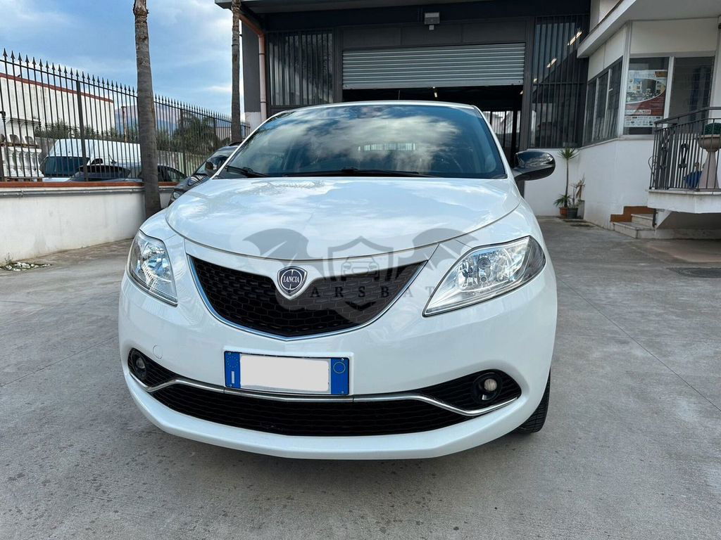 Lancia Ypsilon 2016