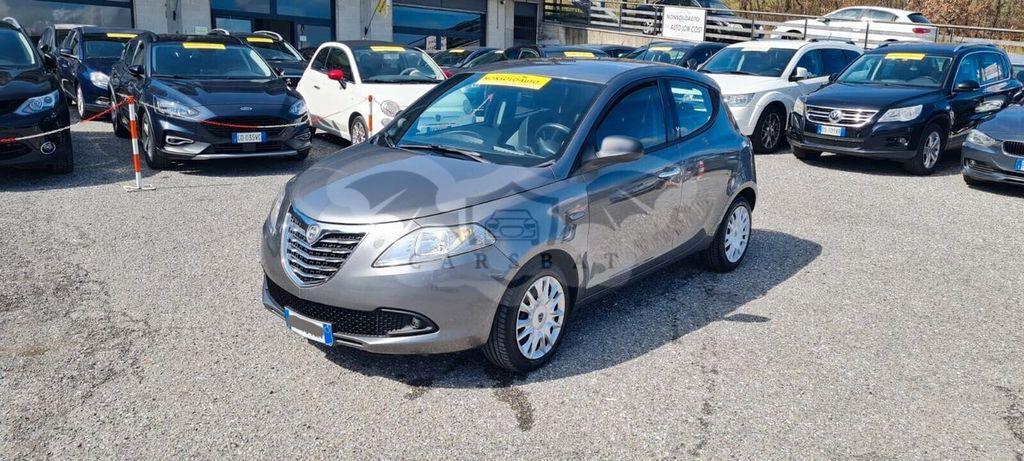 Lancia Ypsilon 2014