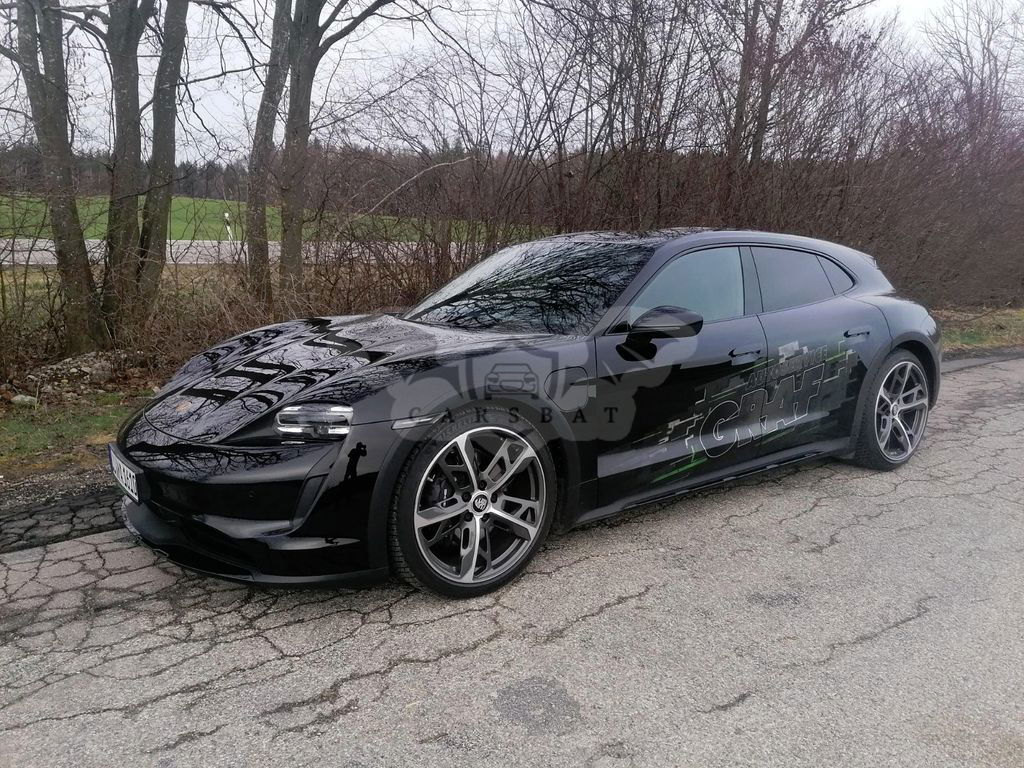 Porsche Taycan 2023