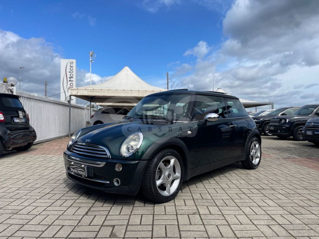 Mini One 2004