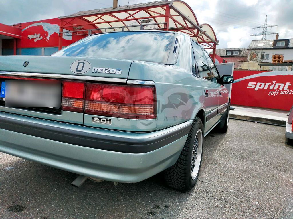 Mazda 2 1989