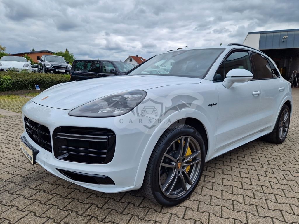 Porsche Cayenne 2022
