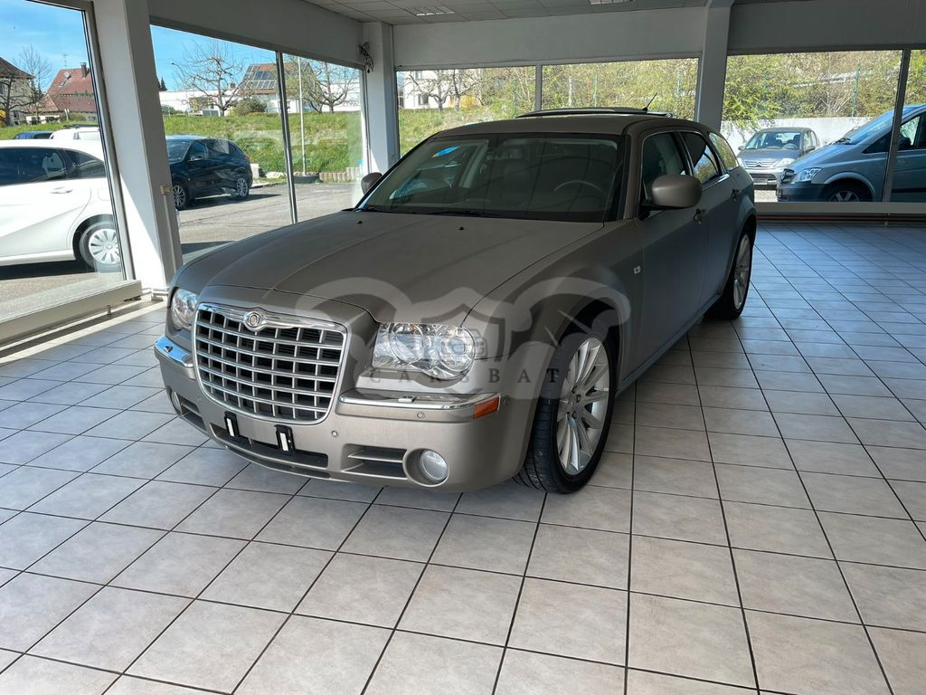 Chrysler 300C 2010