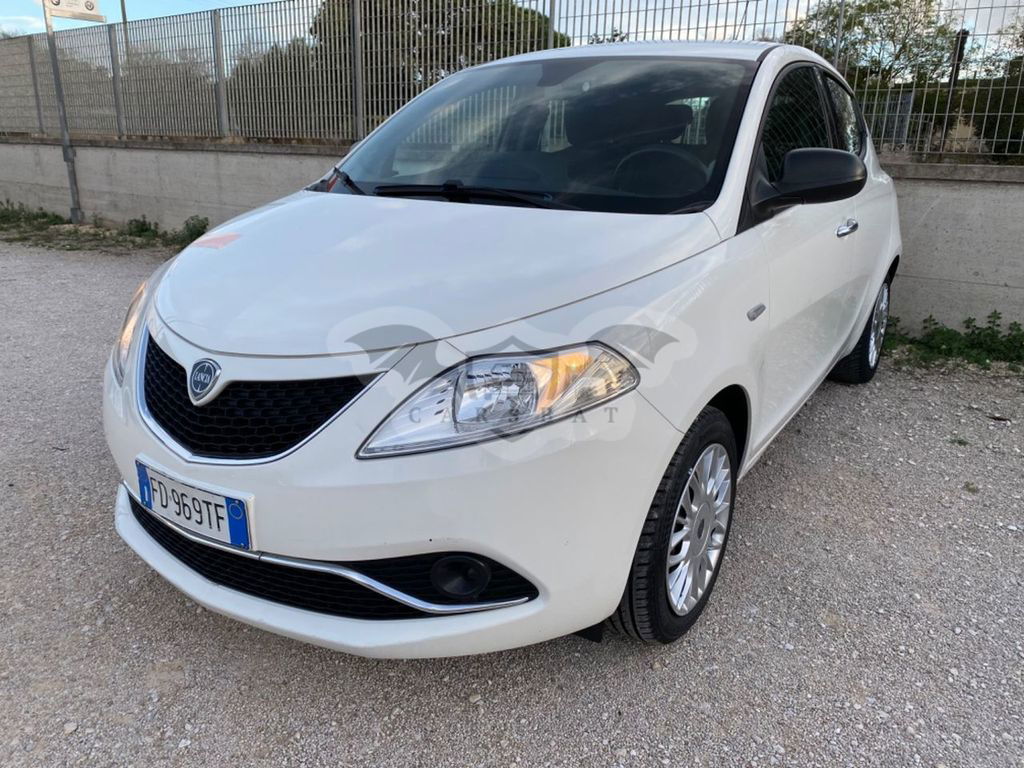 Lancia Ypsilon 2016