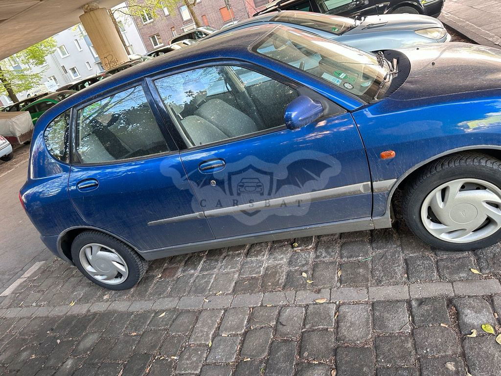 Daihatsu Sirion 2002