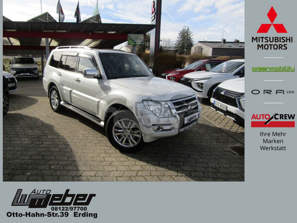 Mitsubishi Pajero 2015