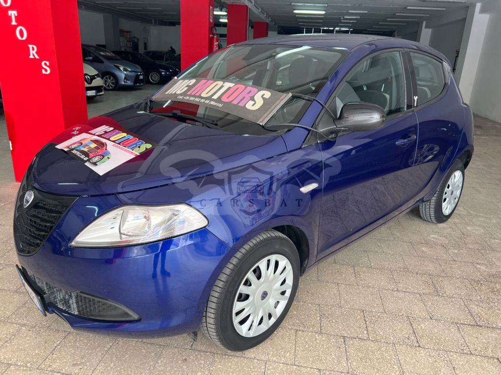 Lancia Ypsilon 2014