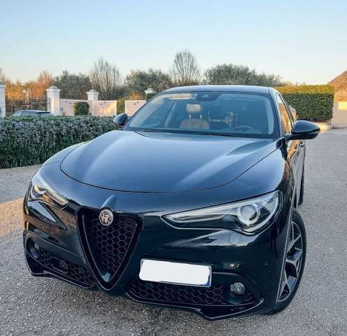 Alfa Romeo Stelvio 2021