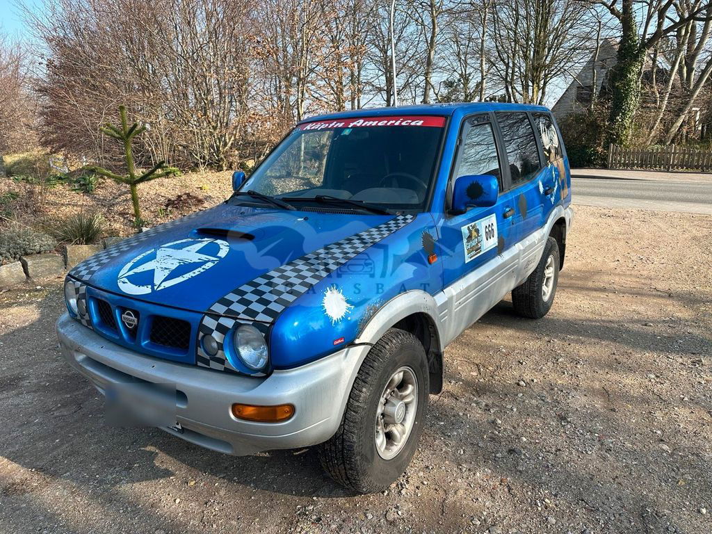 Nissan Terrano 1999