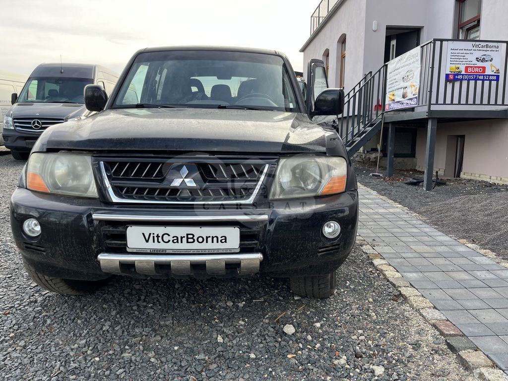 Mitsubishi Pajero 2006
