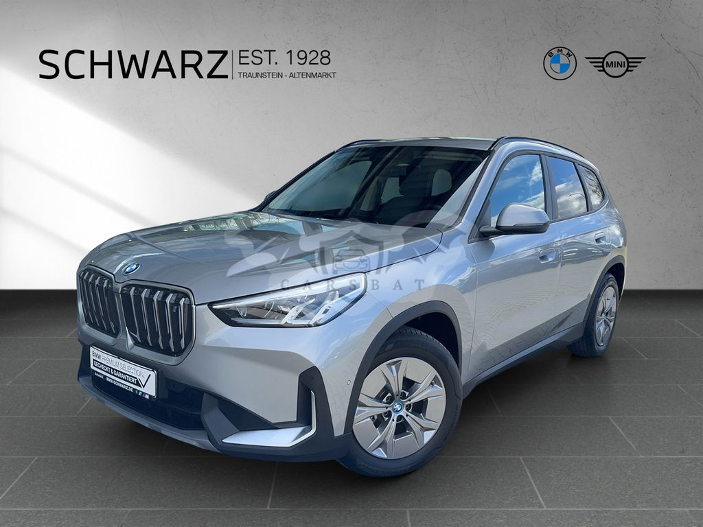 BMW iX1 2023